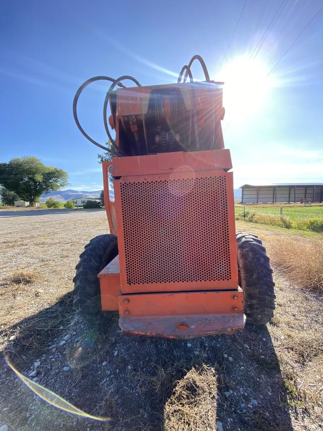 Image of Skytrak 7038 equipment image 4