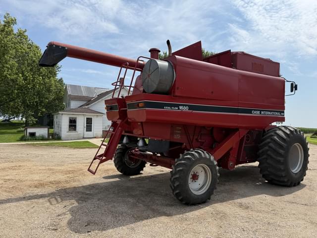 Image of Case IH 1680 equipment image 4