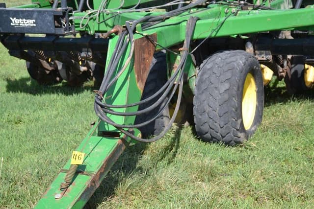 Image of John Deere 750 equipment image 1