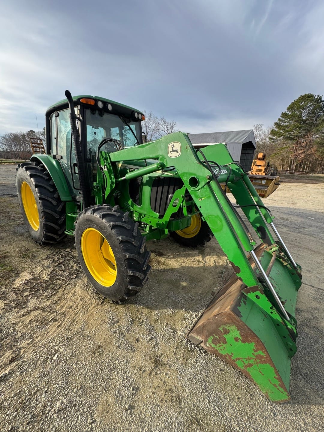 John Deere 6420 Equipment Image0