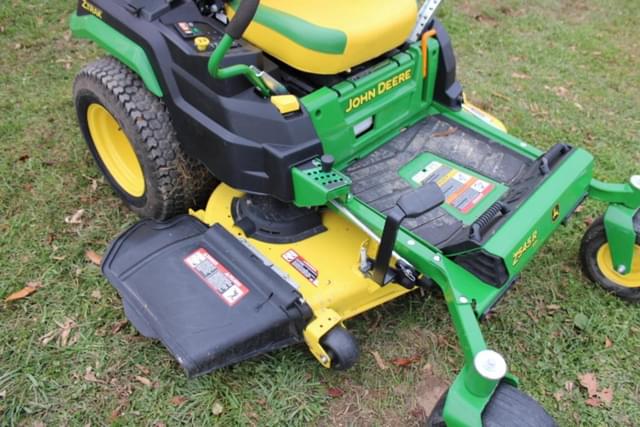 Image of John Deere Z545R equipment image 4