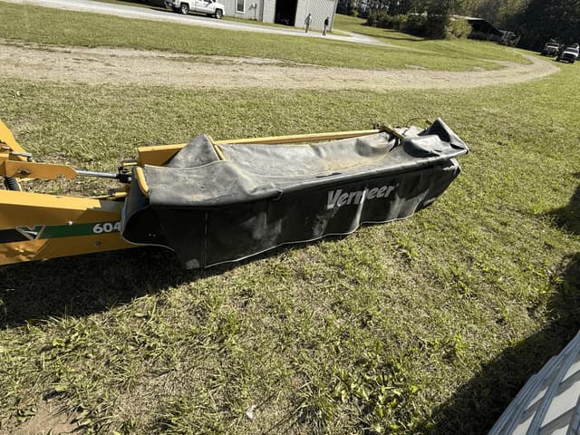 Image of Vermeer 6040 equipment image 3