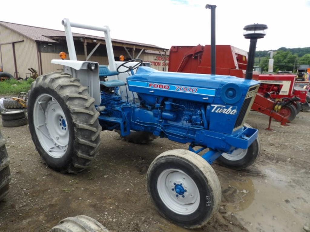 Main image Ford 7000