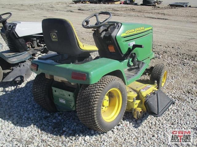 Image of John Deere 325 equipment image 2