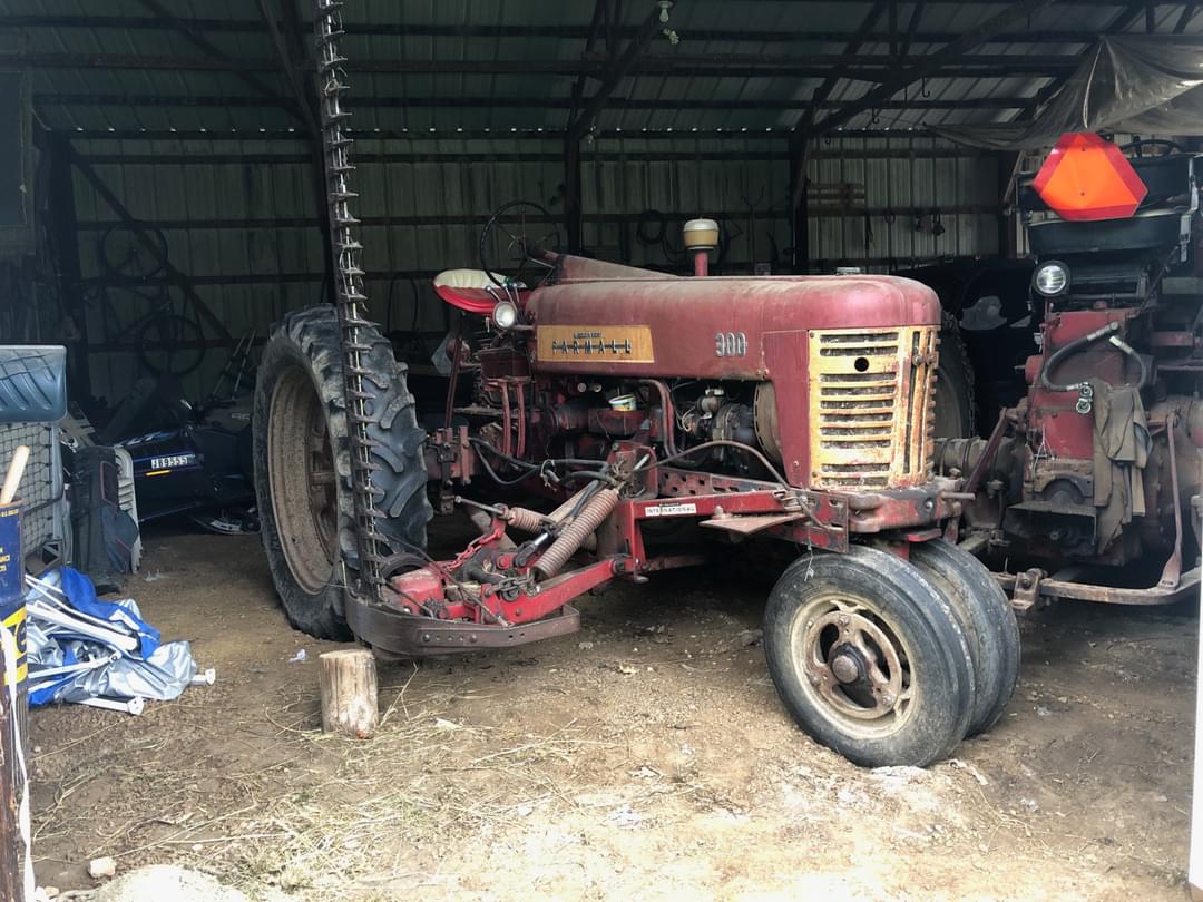 Image of Farmall 300 Primary image