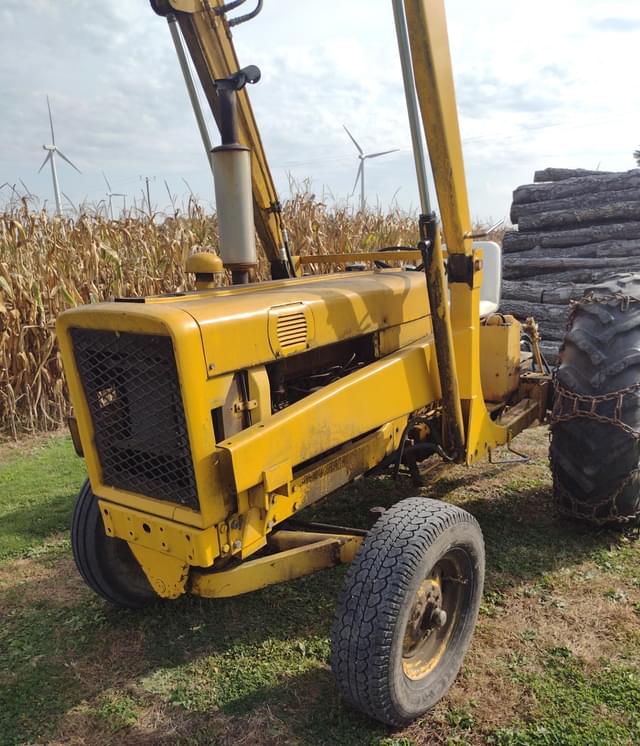 Image of International Harvester 656 equipment image 4