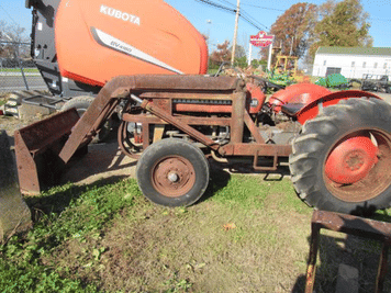 Main image Massey Ferguson 135
