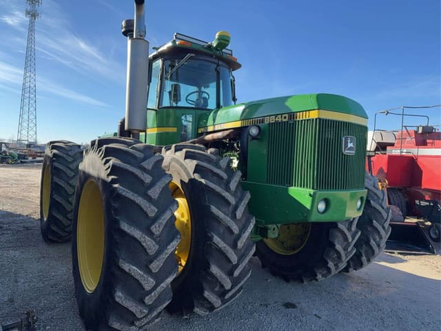 Image of John Deere 8640 equipment image 4