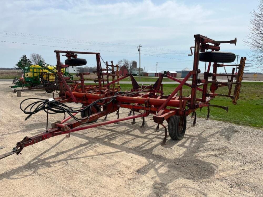 Main image Massey Ferguson MF 259
