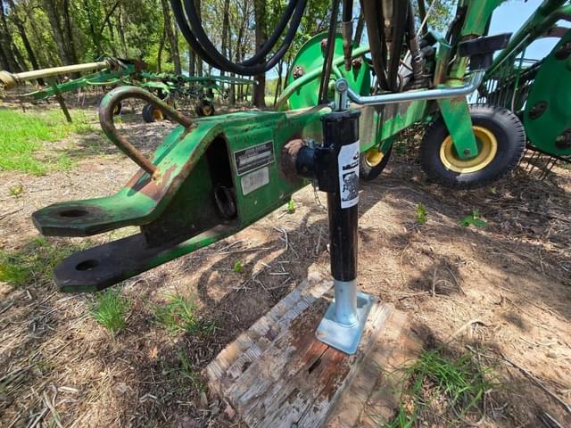 Image of John Deere 700 equipment image 4