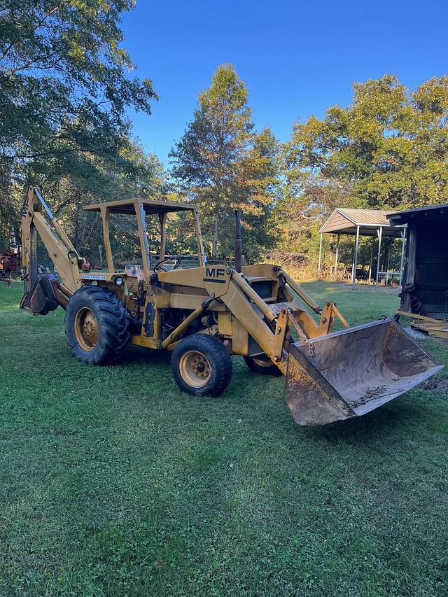 Image of Massey Ferguson 300 equipment image 1