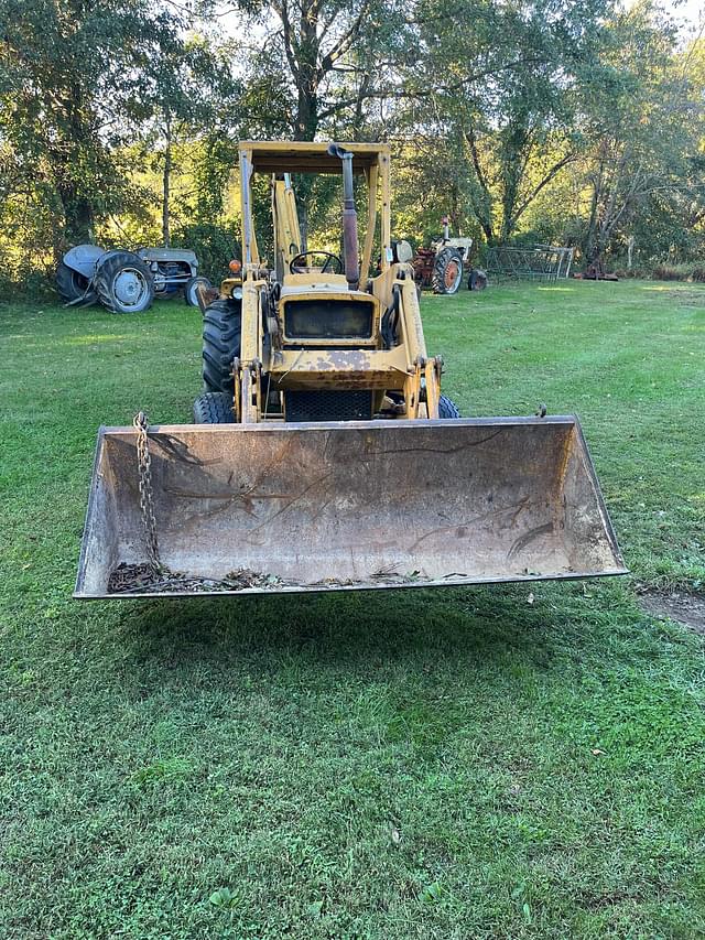 Image of Massey Ferguson 300 equipment image 2