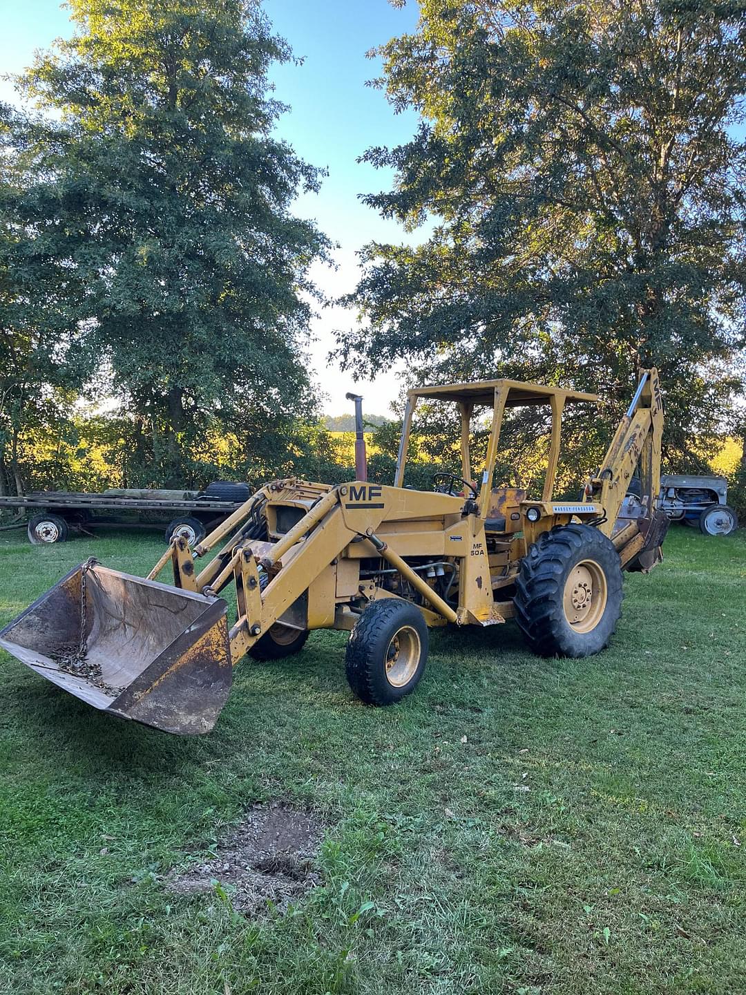 Image of Massey Ferguson 300 Primary image