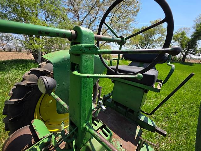Image of John Deere B equipment image 3