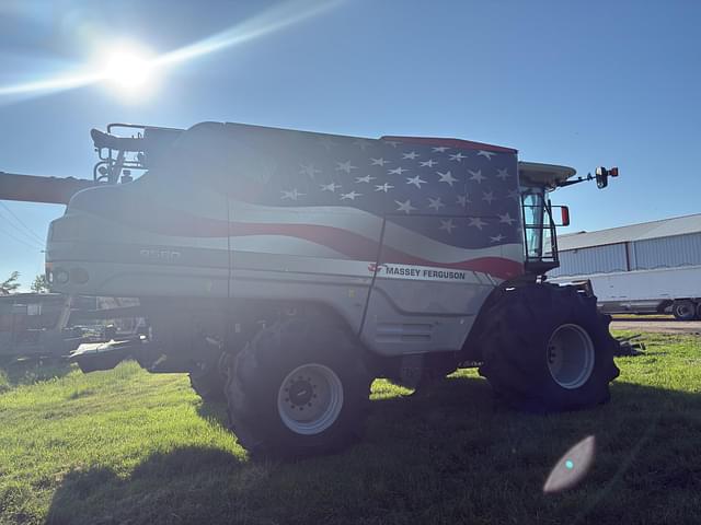 Image of Massey Ferguson 9560 equipment image 3