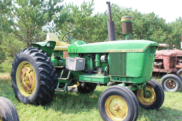 Main image John Deere 4010