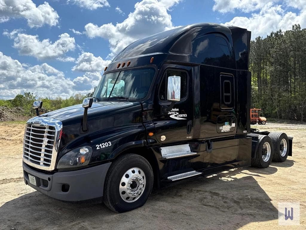 Image of Freightliner Cascadia 125 Primary image