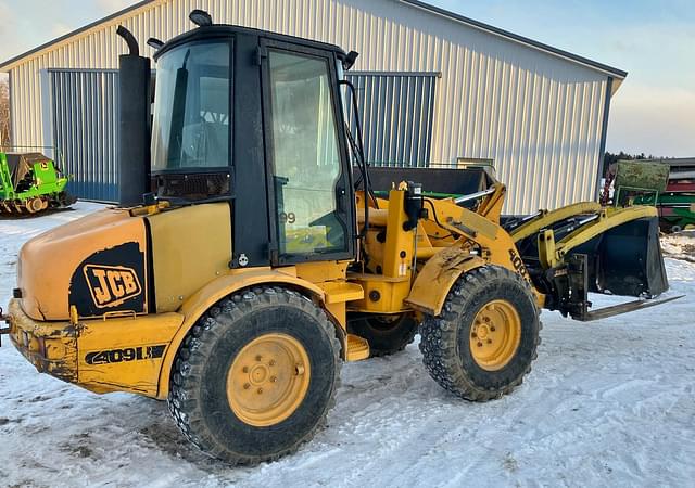 Image of JCB 409B equipment image 1