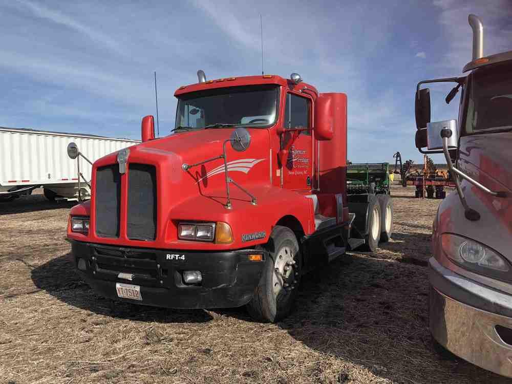 Main image Kenworth T600