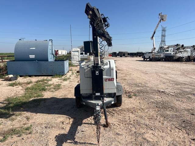 Image of Allmand  Night-Lite V-Series  equipment image 1