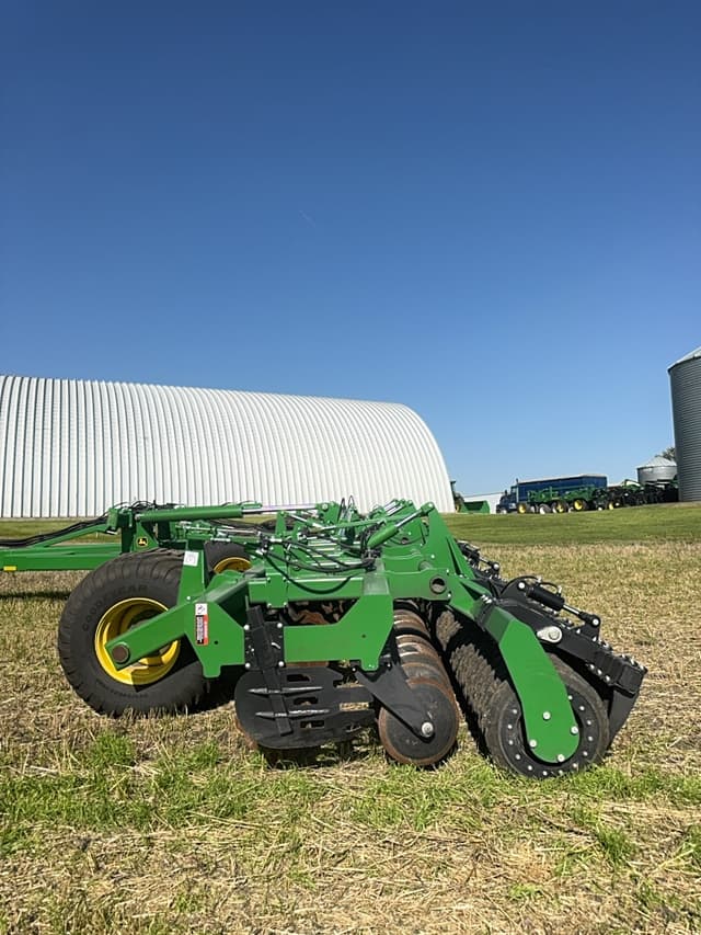 Image of John Deere 2680H equipment image 3