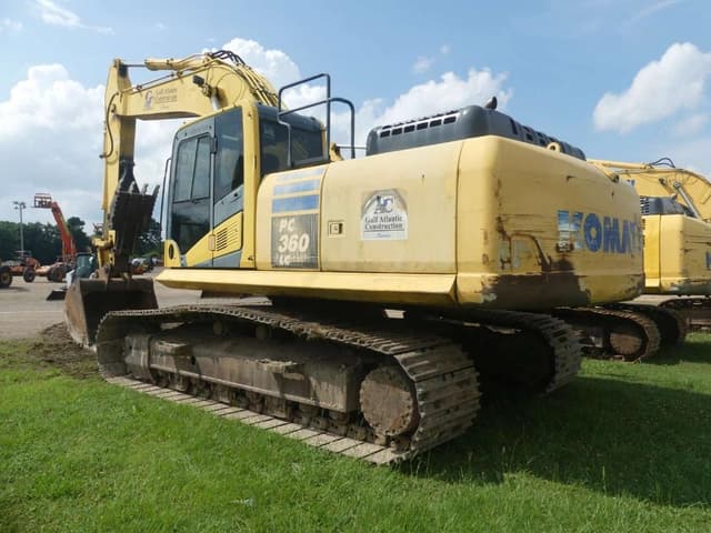 Image of Komatsu PC360LC-10 equipment image 4