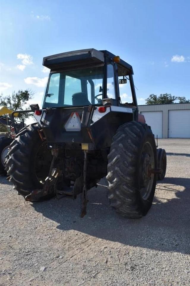 Image of Case IH 2294 equipment image 2