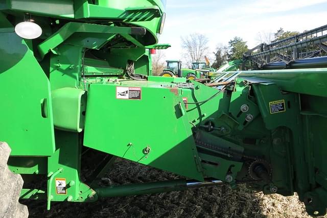 Image of John Deere 9670 STS equipment image 3