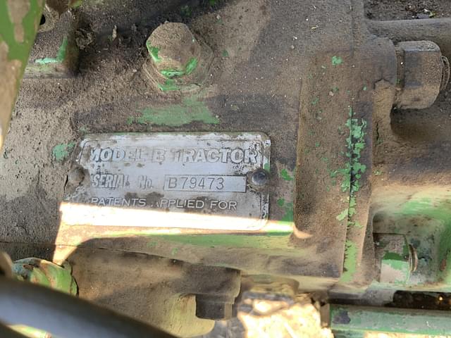 Image of John Deere B equipment image 4