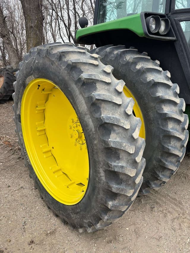 Image of John Deere 4450 equipment image 4