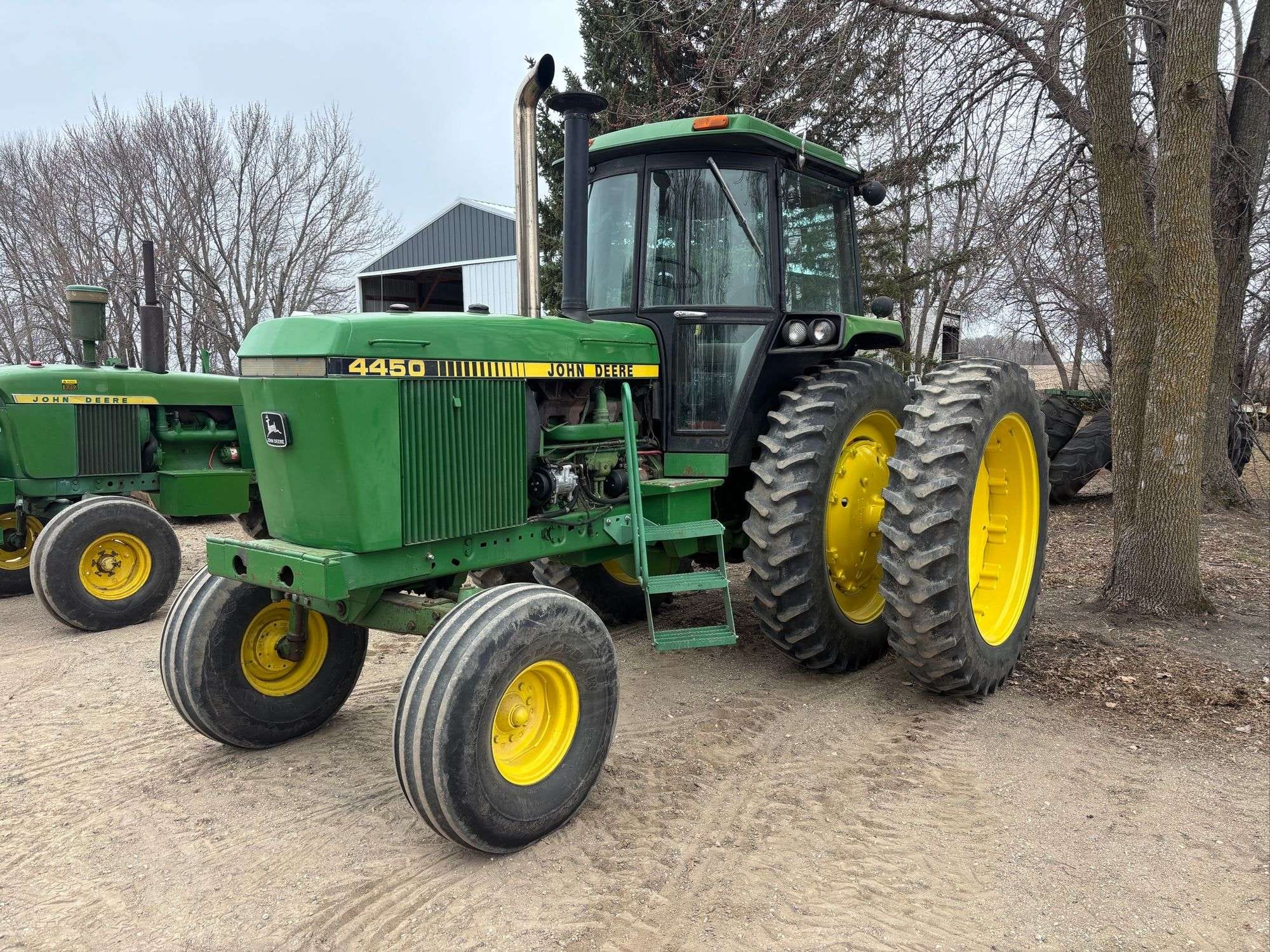 1985 John Deere 4450 Equipment Image0