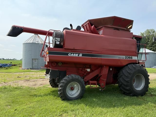 Image of Case IH 2366 equipment image 4
