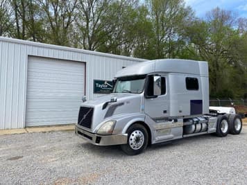 Main image Volvo VNL