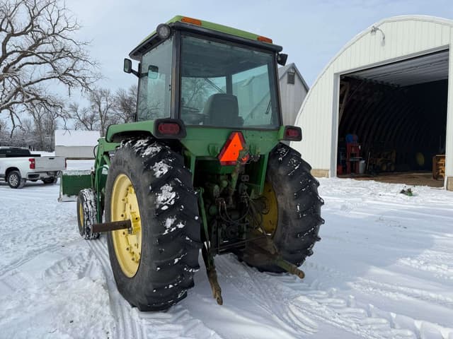 Image of John Deere 4230 equipment image 3