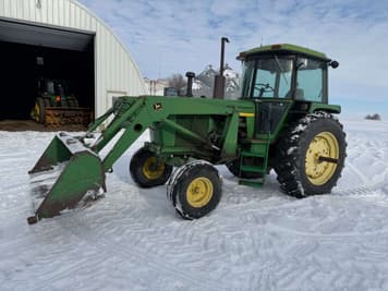 Main image John Deere 4230