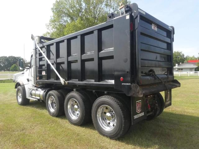 Image of Kenworth T880 equipment image 3