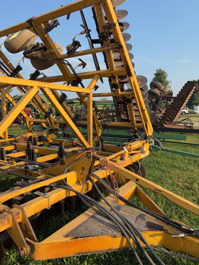 Image of Landoll 876 equipment image 4