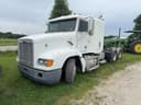 2001 Freightliner FLD Image