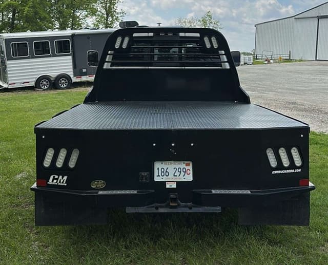 Image of Dodge Ram 3500 equipment image 2