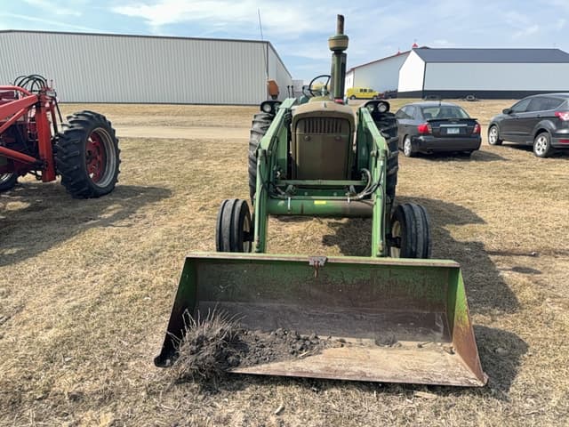 Image of John Deere 3010 equipment image 1