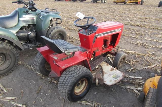 Image of Cub Cadet 382 equipment image 3