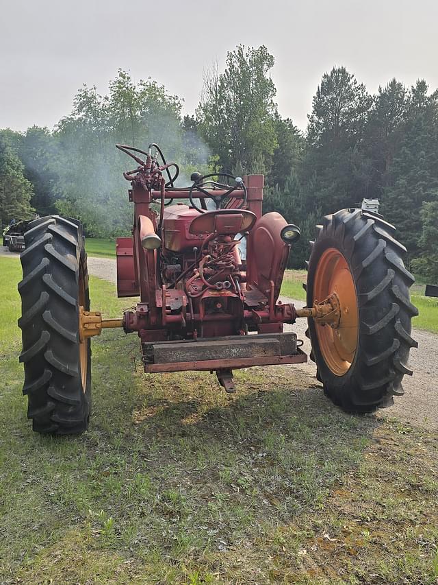 Image of Massey-Harris 44 equipment image 4