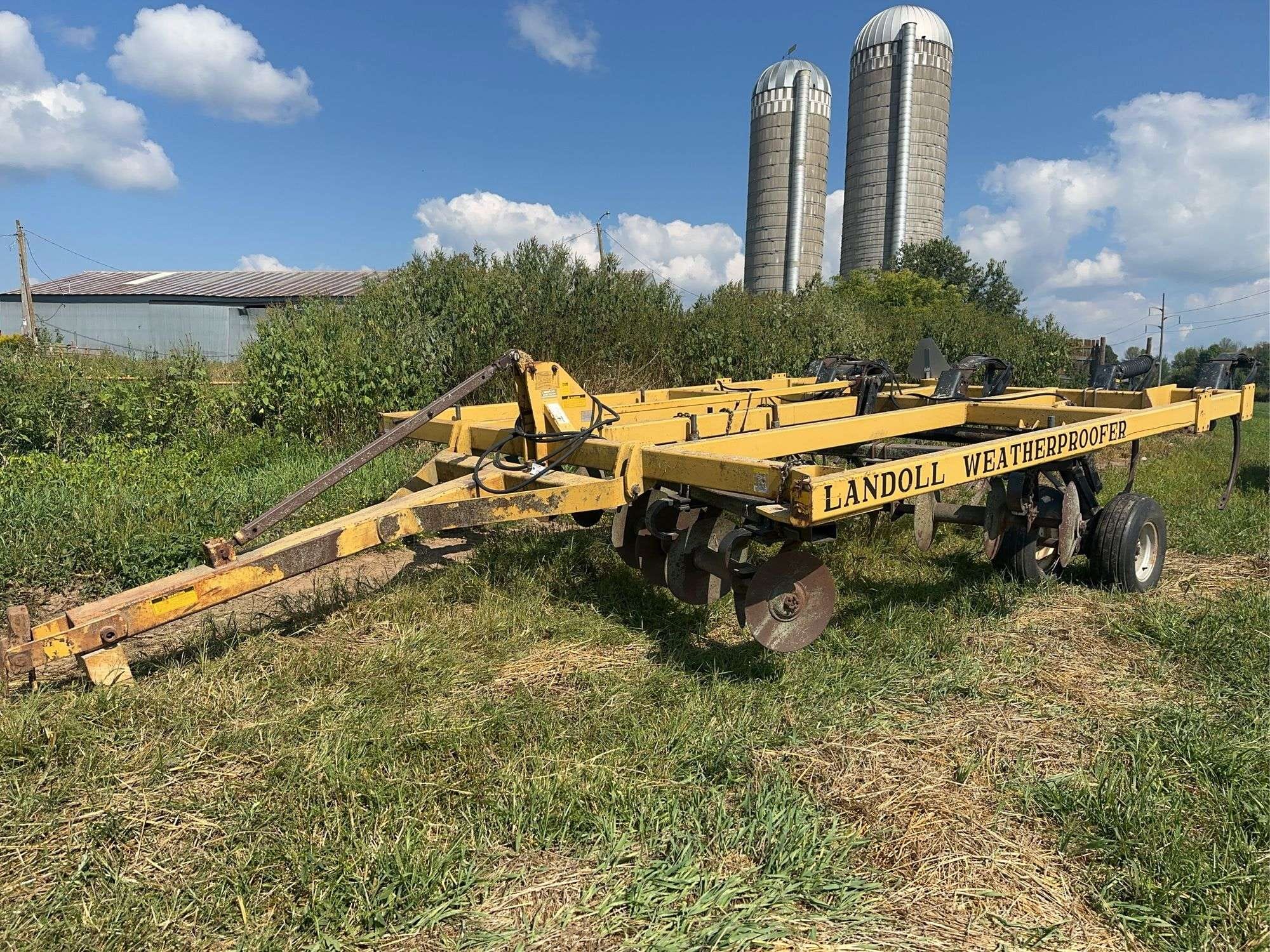 Landoll 2200 Equipment Image0
