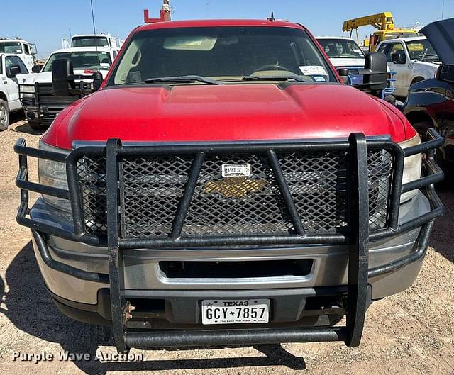 Image of Chevrolet 3500HD equipment image 1