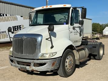 Main image International 8600