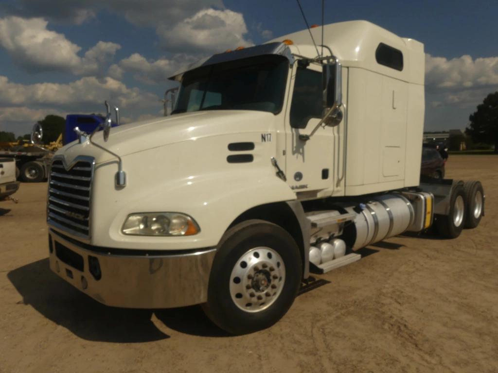 Image of Mack CH613 Primary image