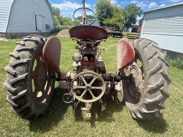 Image of Farmall C equipment image 4