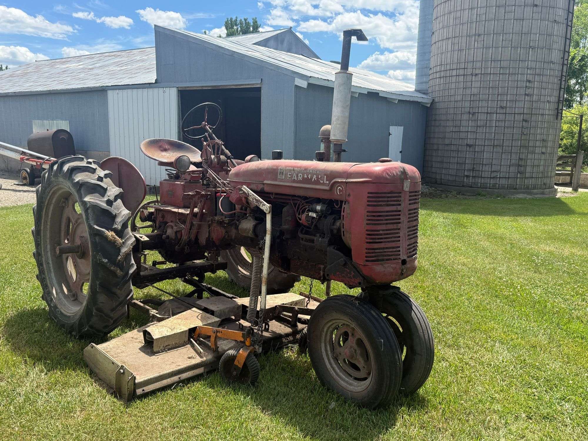Farmall C Equipment Image0