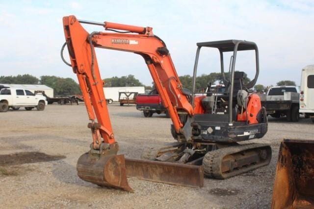 Main image Kubota KX121-3