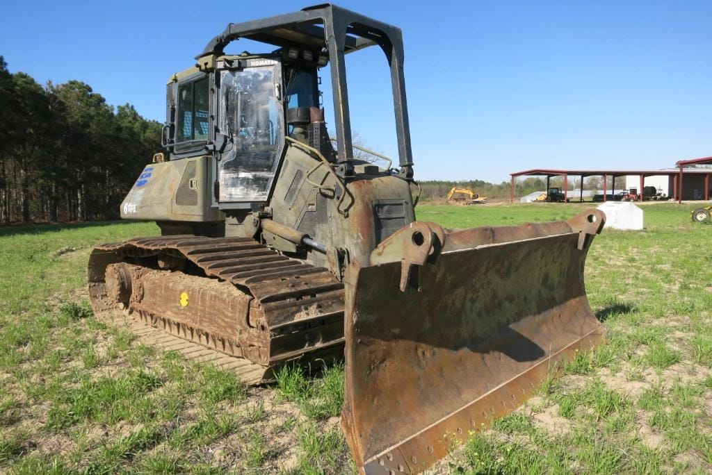 Komatsu D61PX-23 Equipment Image0